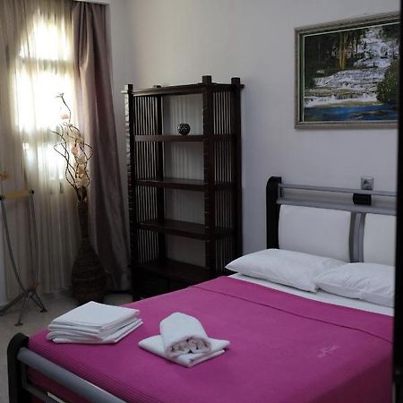 Irenes Apartment Kallithea  المظهر الخارجي الصورة