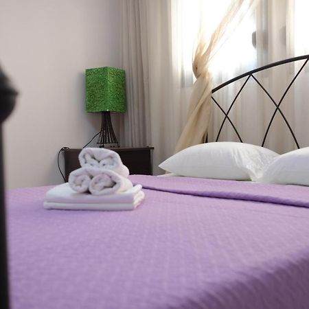 Irenes Apartment Kallithea  المظهر الخارجي الصورة
