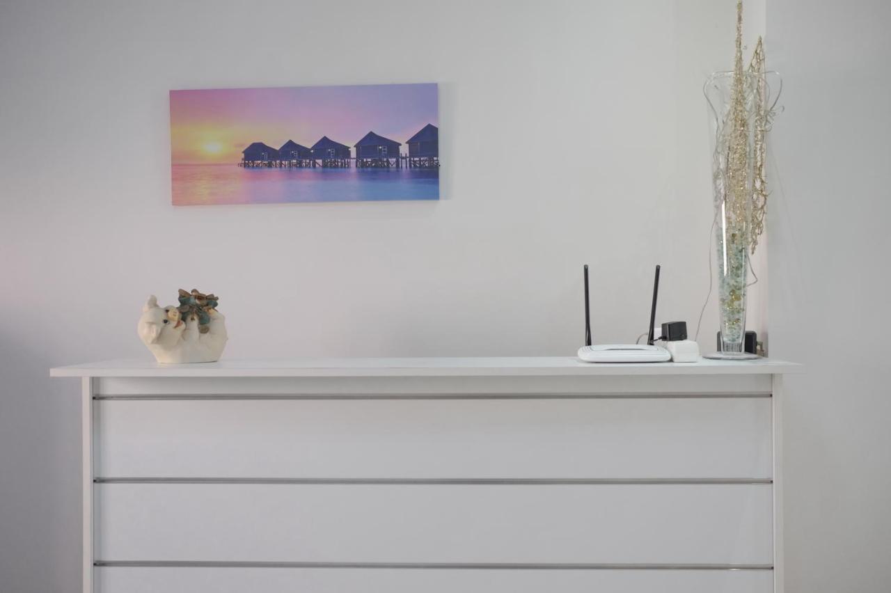 Irenes Apartment Kallithea  المظهر الخارجي الصورة