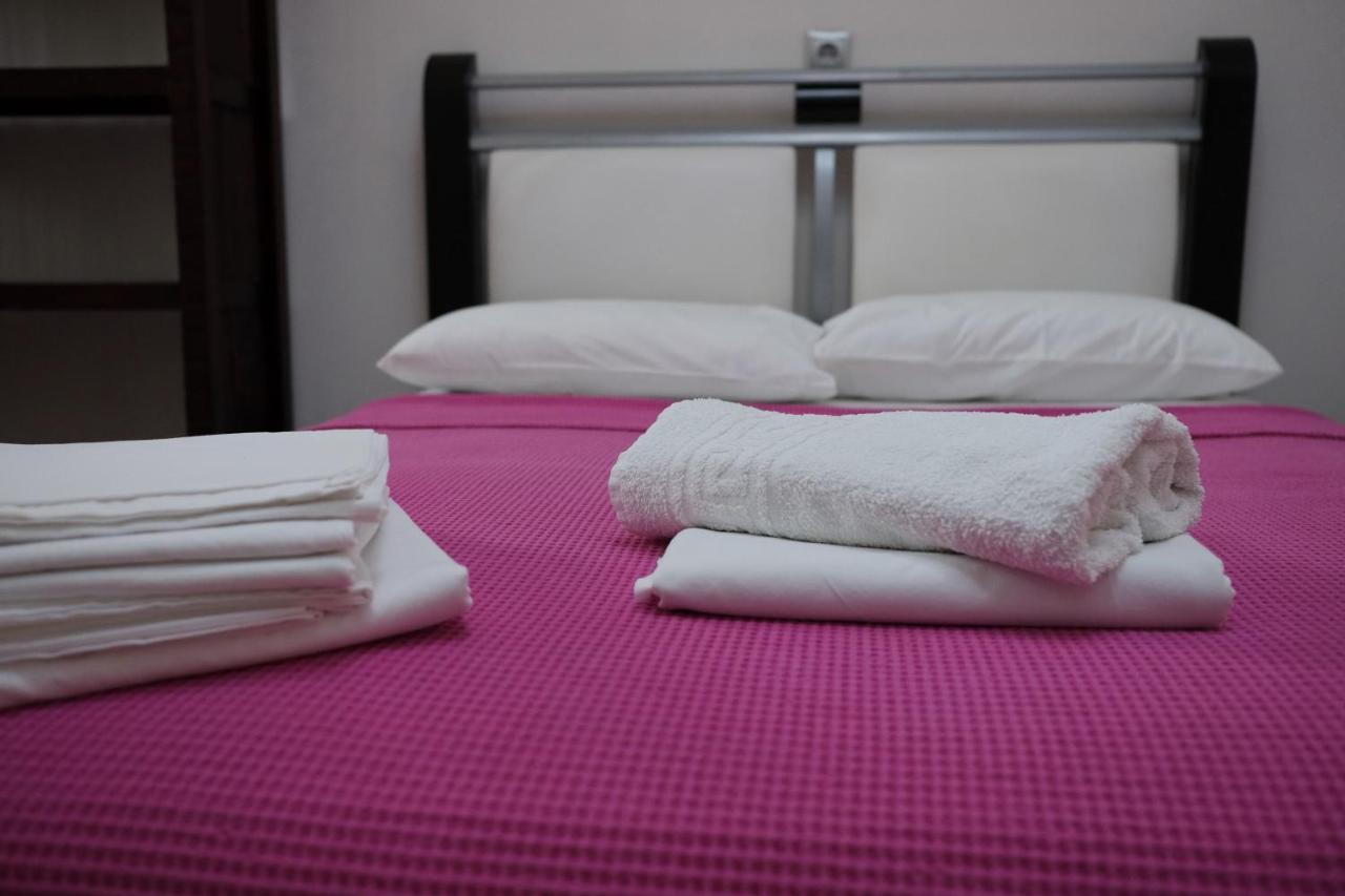 Irenes Apartment Kallithea  المظهر الخارجي الصورة