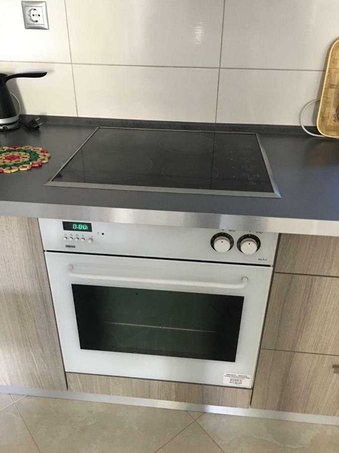 Irenes Apartment Kallithea  المظهر الخارجي الصورة