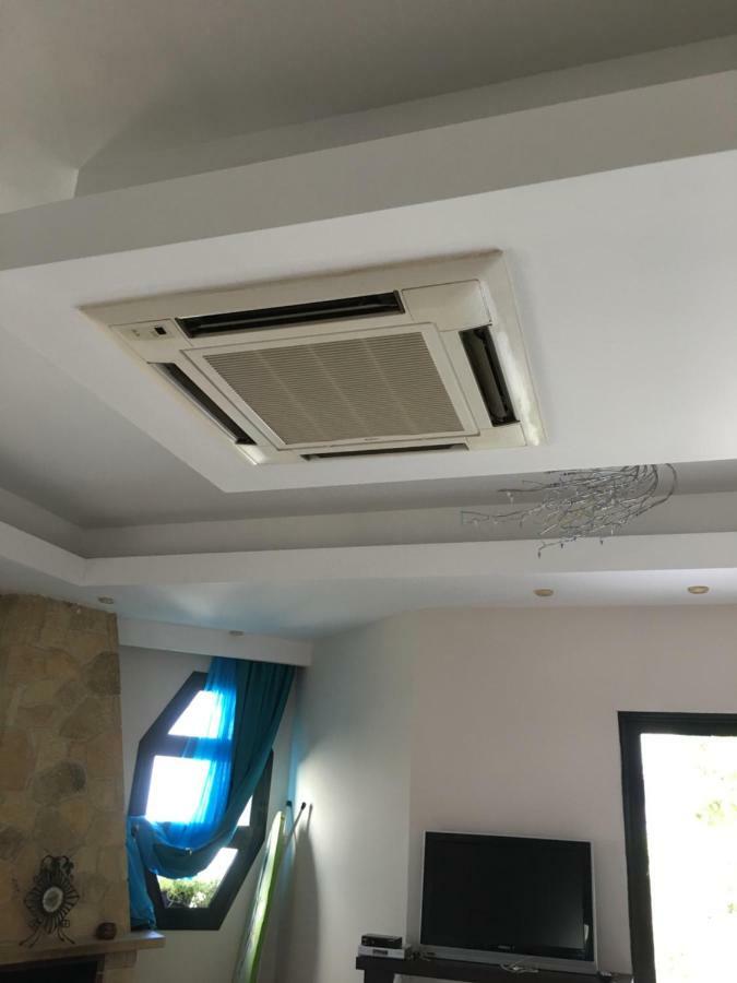 Irenes Apartment Kallithea  المظهر الخارجي الصورة