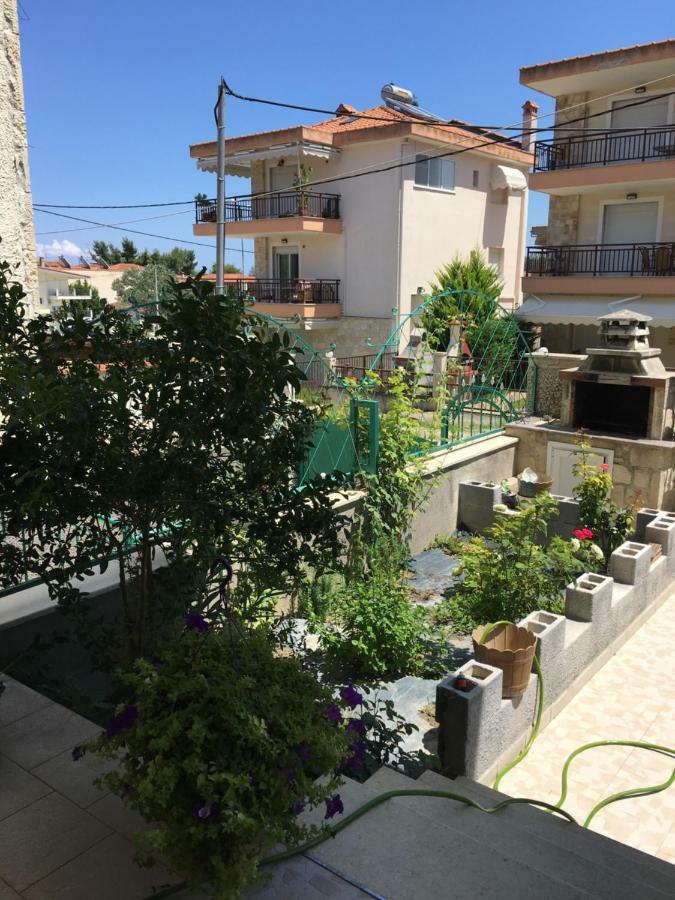 Irenes Apartment Kallithea  المظهر الخارجي الصورة